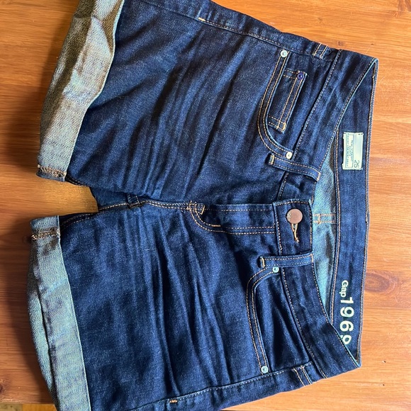 Gap denim shorts - Picture 1 of 3